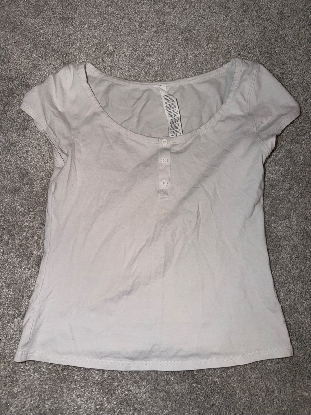 Lululemon Women's White Scoop Neck Button-Trim Tee